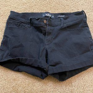 Black Low rise midi shorts